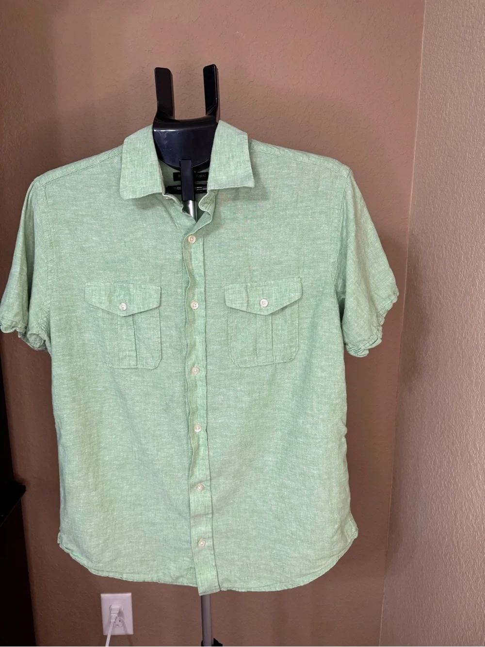 Banana Republic Mint Green Short-Sleeve Button-Down Shirt
